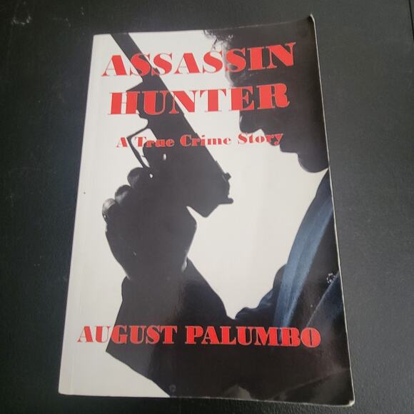 Assassin Hunter by August Palumbo Paperback Signed - Picture 7 of 8
